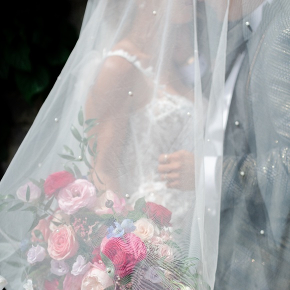 Luxury, designer wedding gown for sale! - Picture 14 of 16